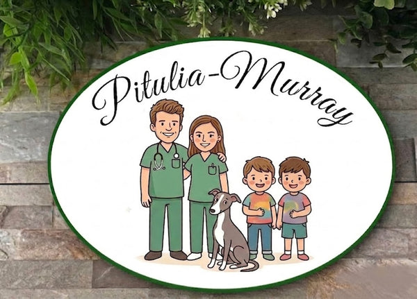 Family portrait with two adults, two children, and a dog hand-painted on a decorative plaque with 'Pitulia-Murray' text.
