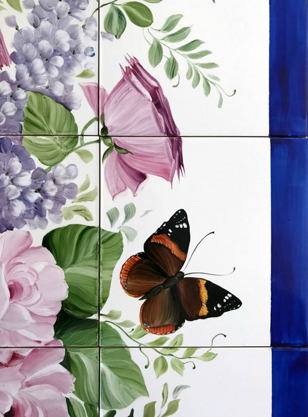 Mattonelle decorative da esterno, pannello da muro con fiori e farfall–  Dipinto Ad Arte